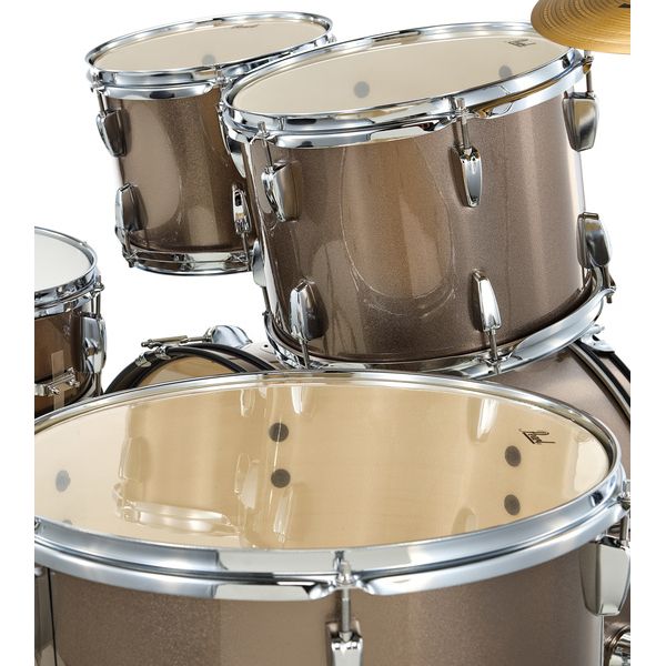 Pearl Roadshow 20