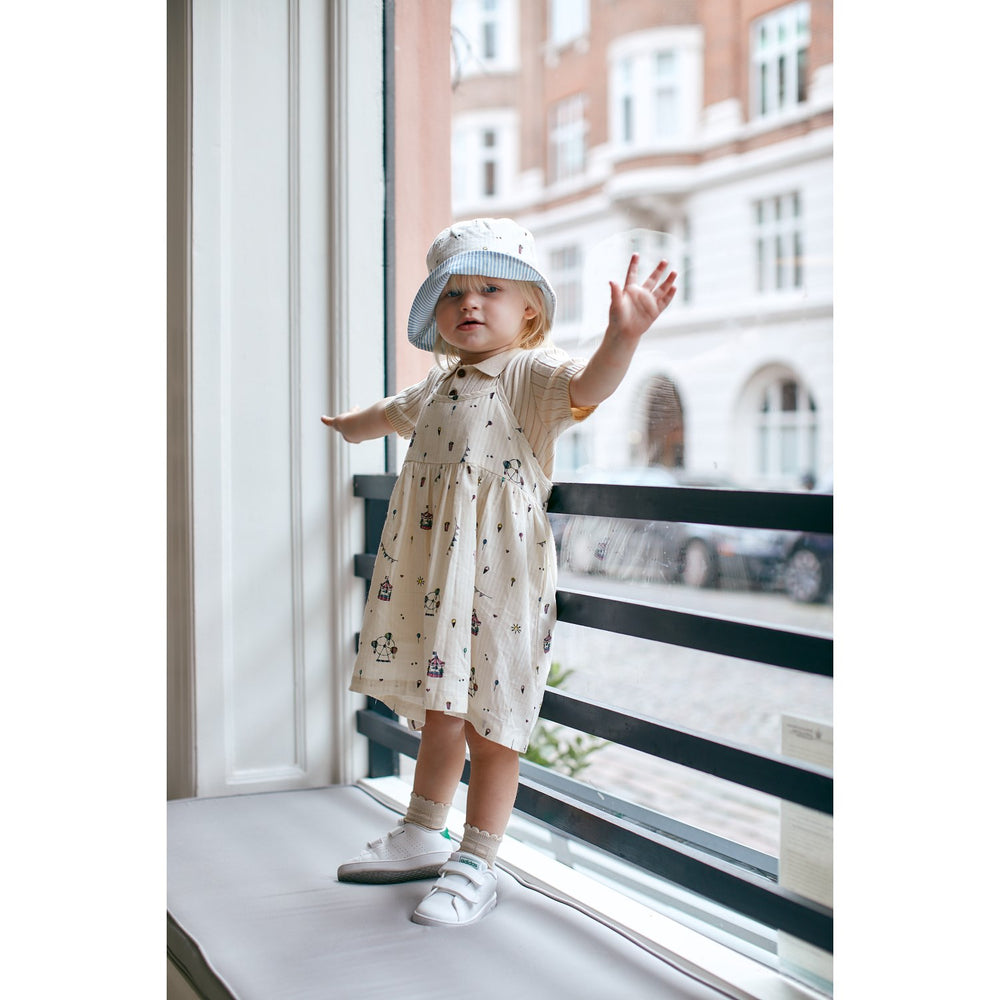 Køb Copenhagen Colors Cream Tivoli Print Printed vendbar bøllehat