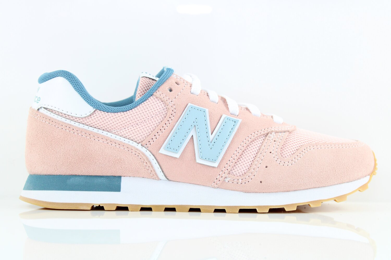 New Balance Sneaker