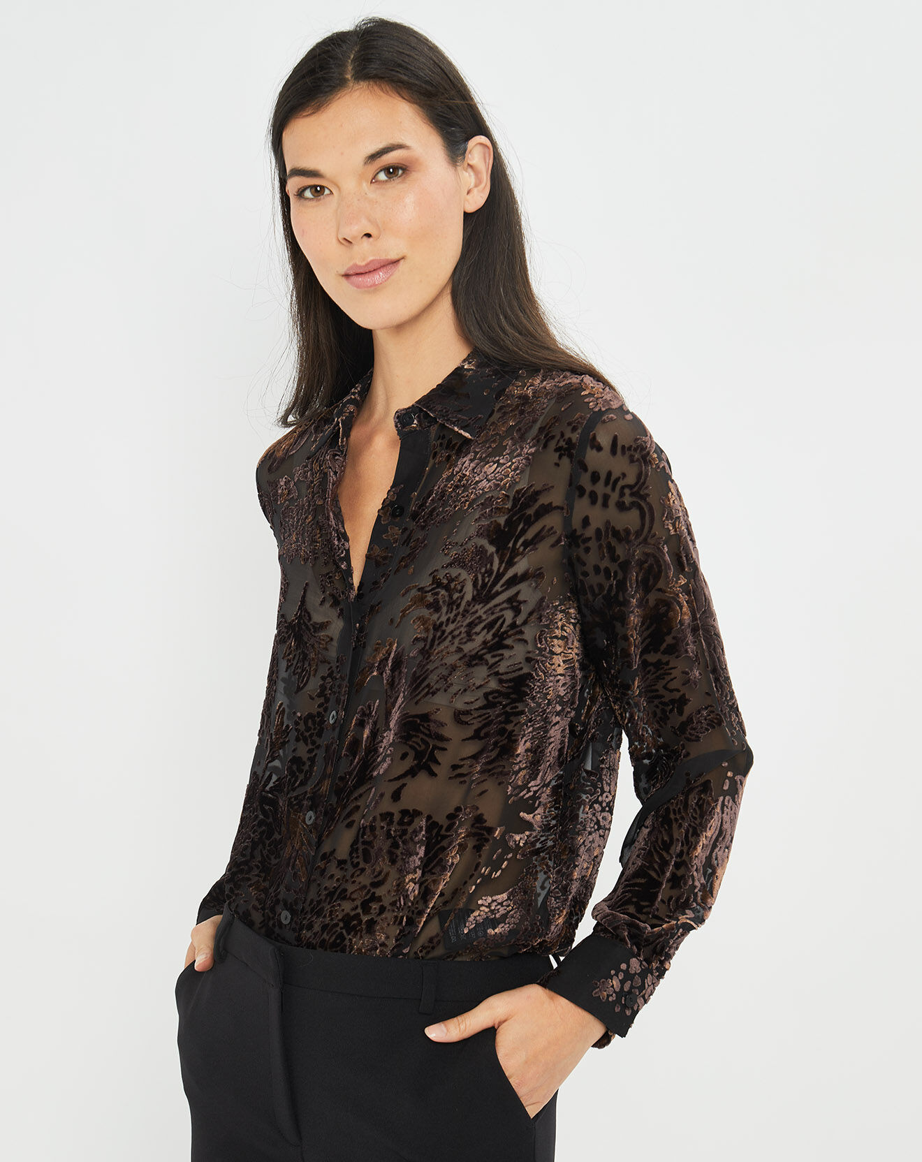 Lauren Vidal Blouse en Soie mélangée Opium motifs velours prune foncée