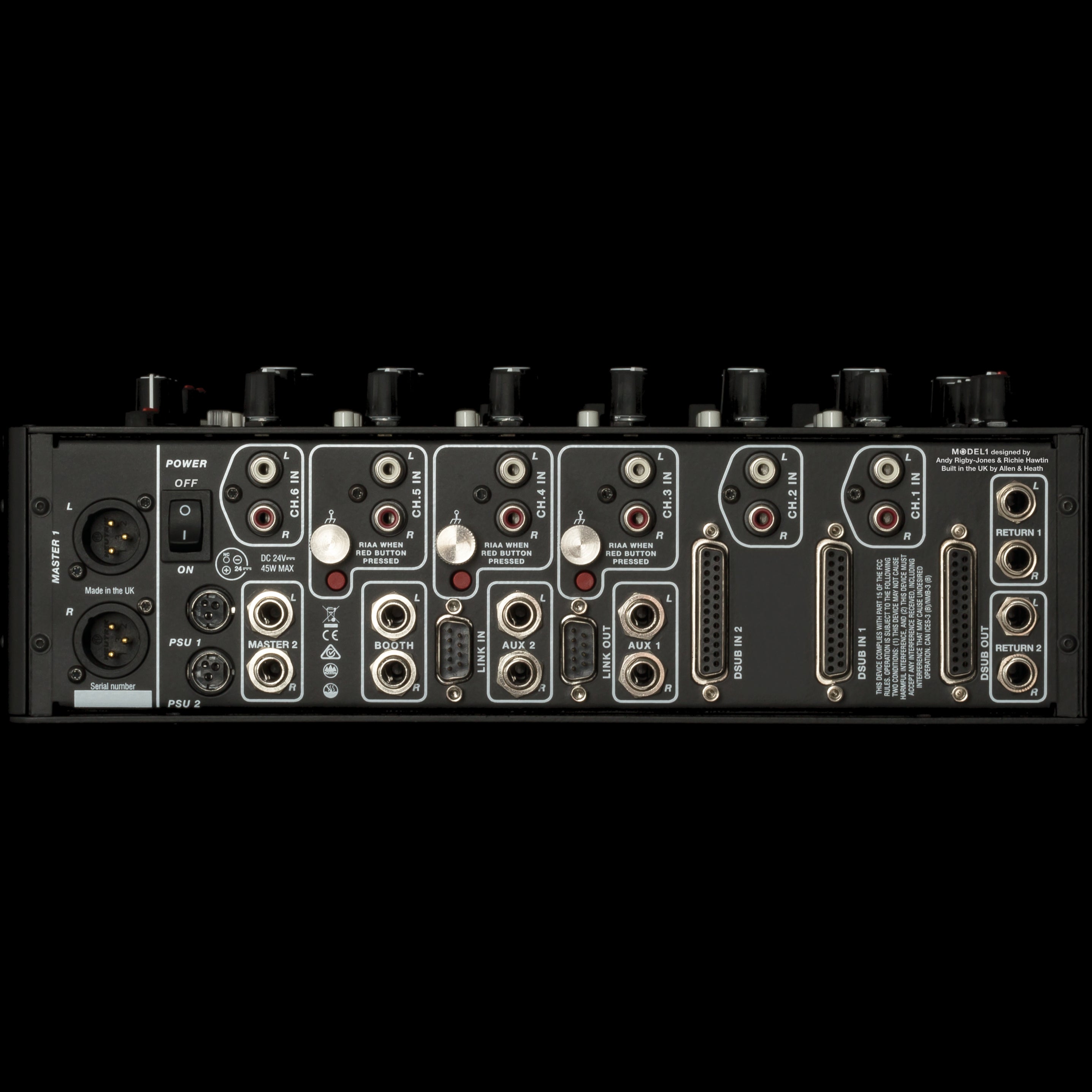 PLAYdifferently MODEL 1 6-kanaals analoge DJ-mixer