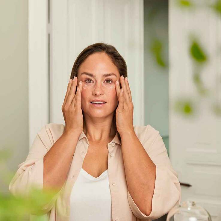 Weleda straffende Augenpflege Granatapfel & Maca, 12 ml