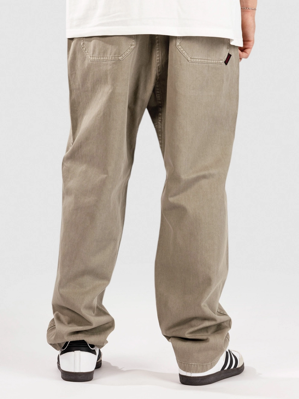 Gramicci Loose Tapered Ridge Pants pigment sage green