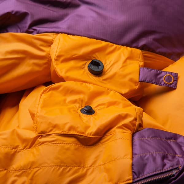 Sac de couchage MOUNTAIN EQUIPMENT CLASSIC ECO 300 WMNS REGULAR RAISIN