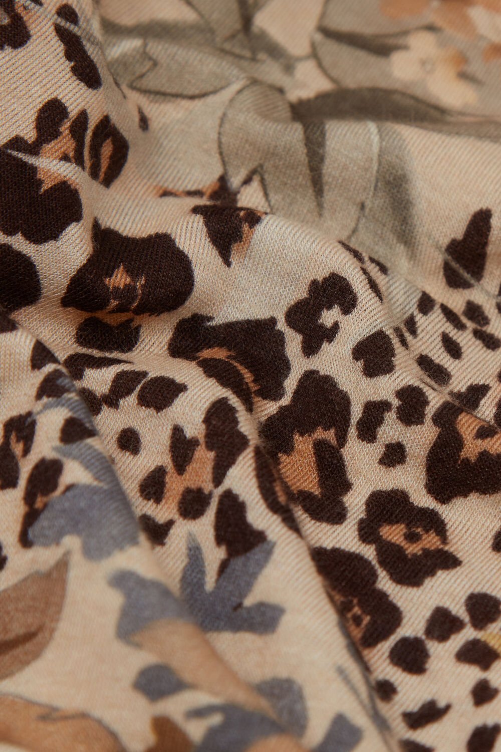 Blusa de manga comprida Simply Iconic em modal ultraleve com cashmere.