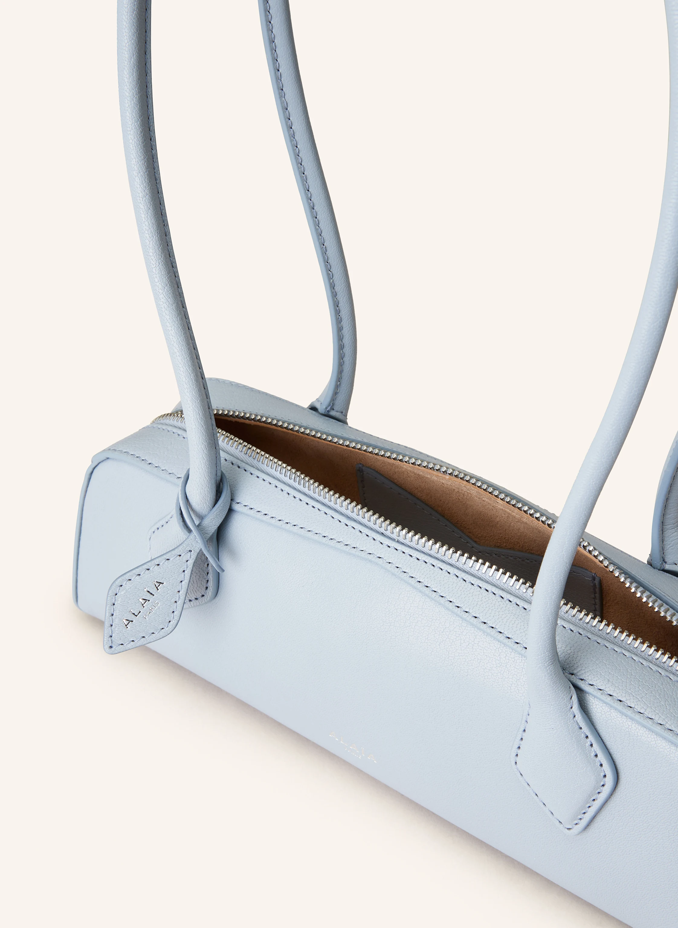 ALAÏA Schultertasche LE TECKEL SMALL