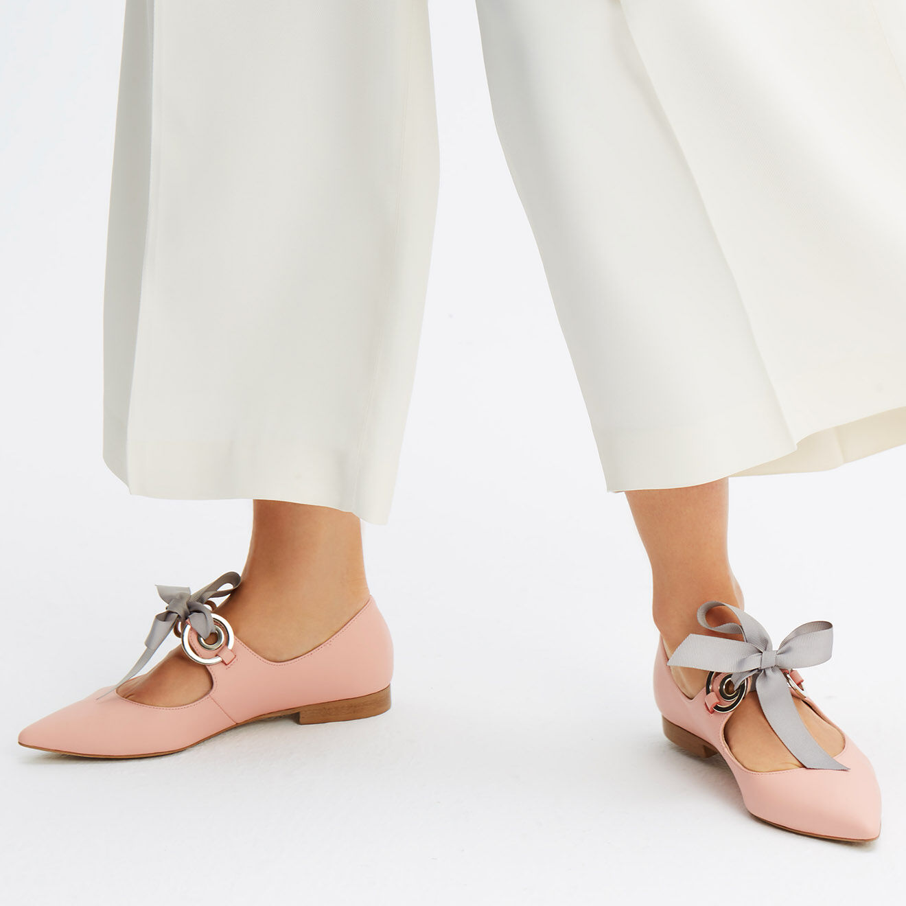 L37 Babies en Cuir Schoolgirl roses