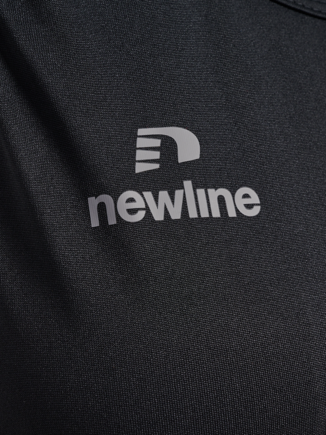 nwlBEAT SINGLET W