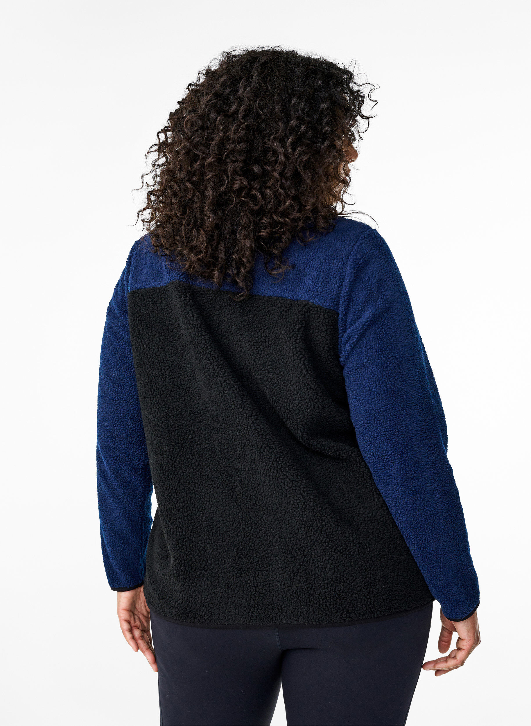 Teddy jakke med colorblock