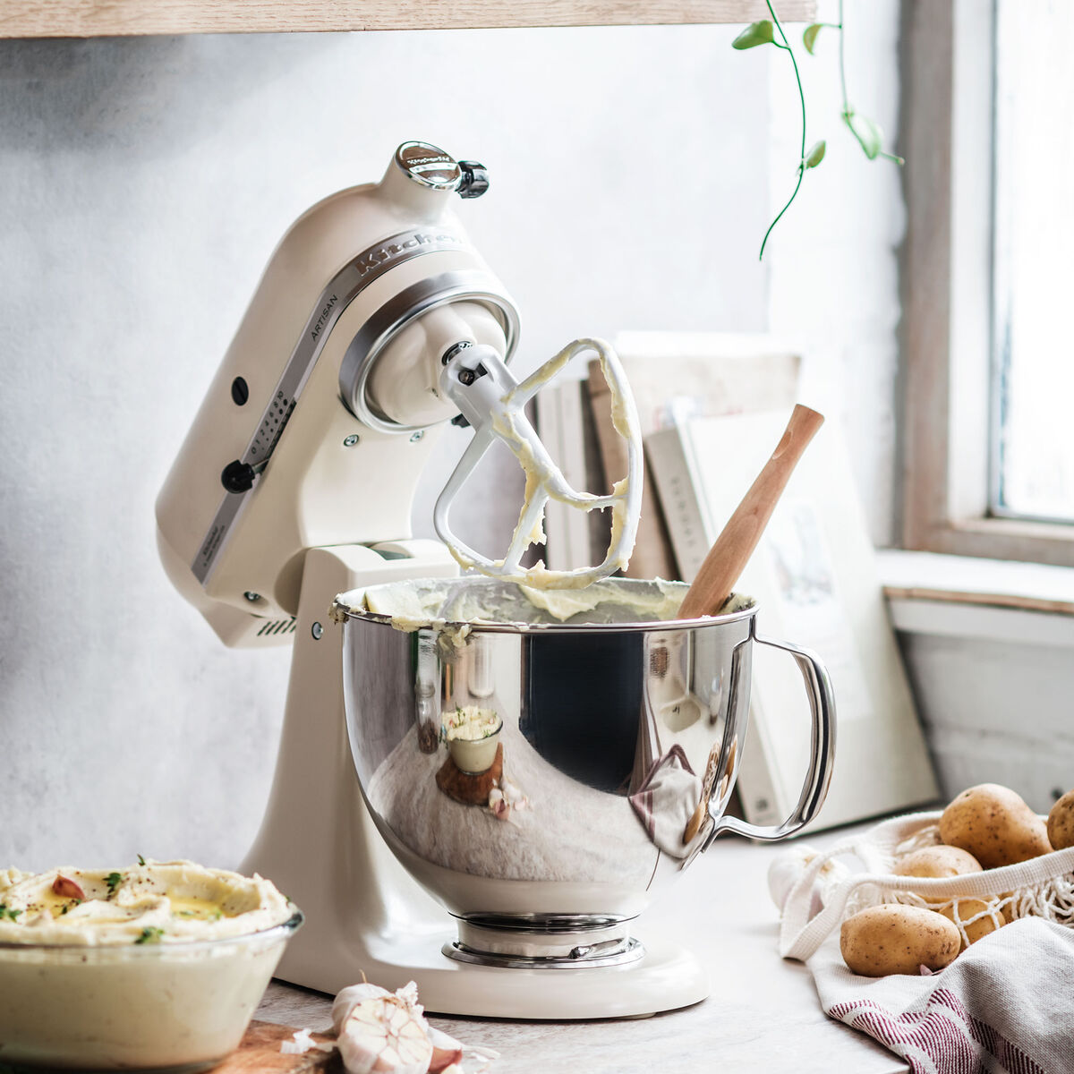 KitchenAid Artisan 5KSM125EFL Kjøkkenmaskin 4,8 liter, Fresh Linen