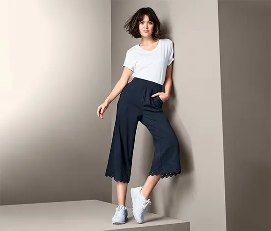 Culotte mit Stickerei