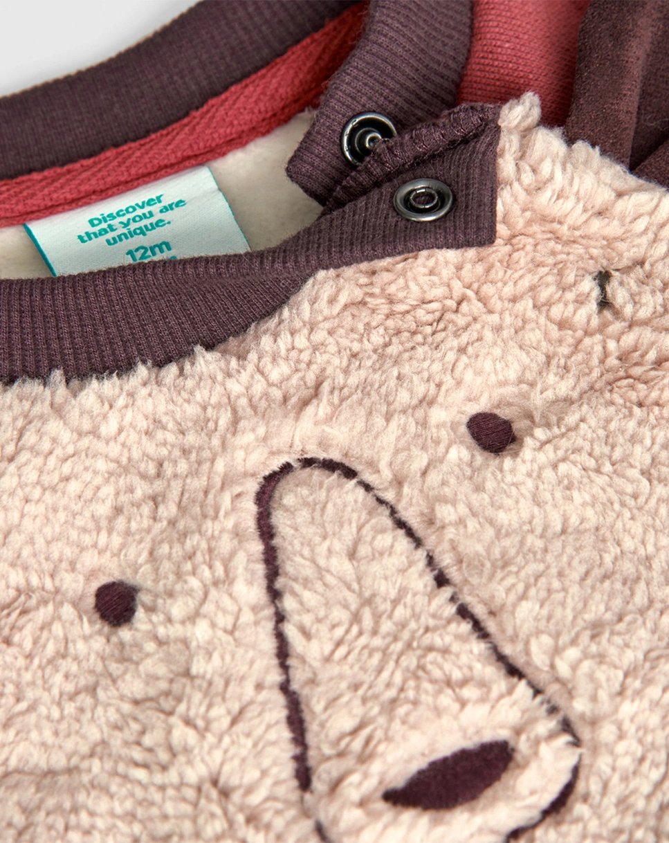 Sweatshirt BEAR in beige/rot
