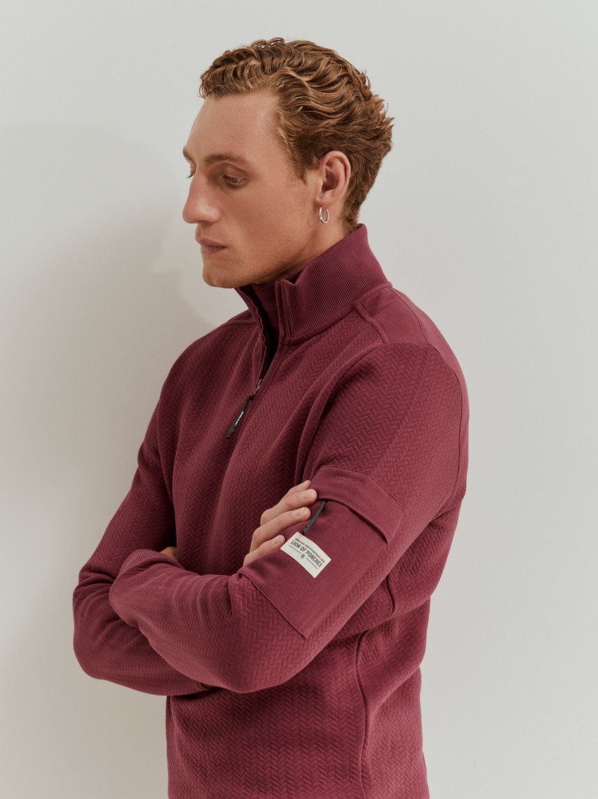 Sweater Manga Comprida com Fecho