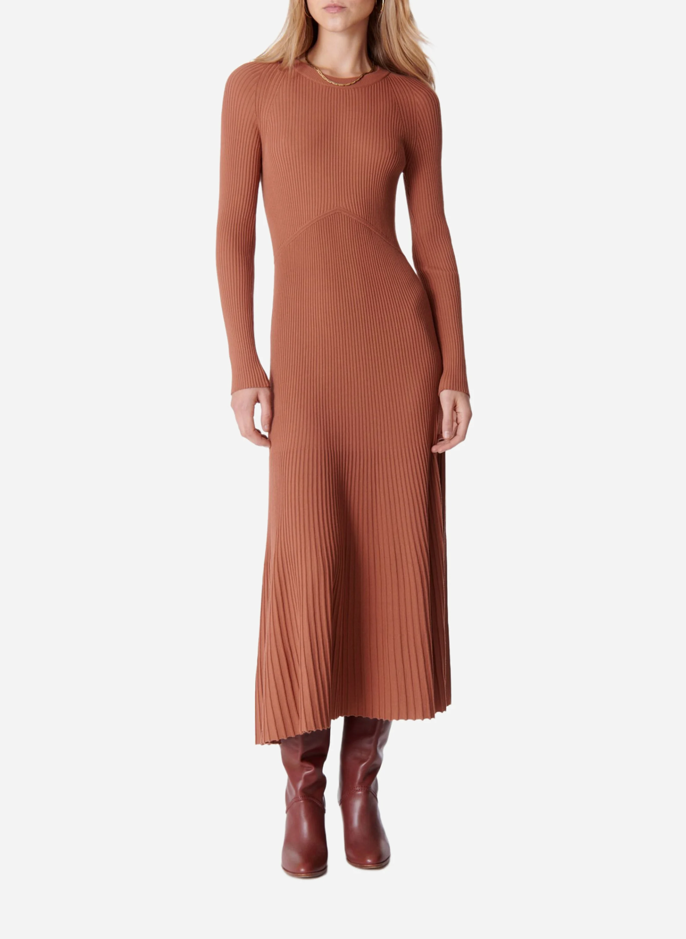 ELISA - Robe midi ajustée et évasée sur le bas | Marron