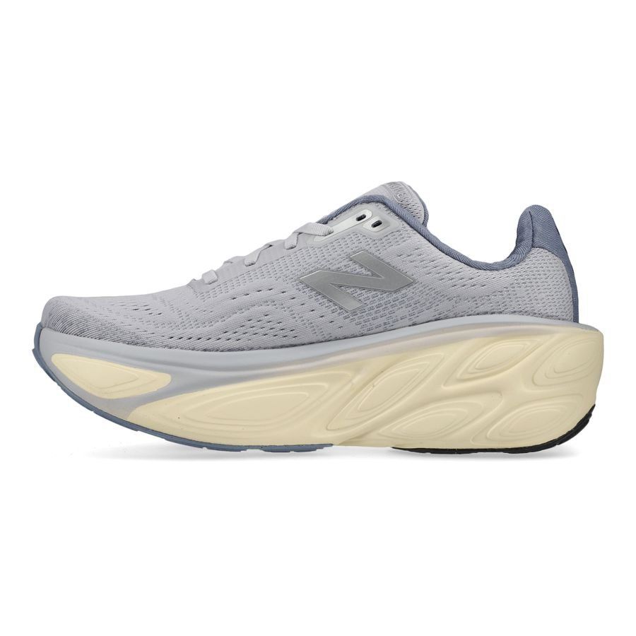New Balance Chaussures de Running Fresh Foam X More V5 - Beige Femme
