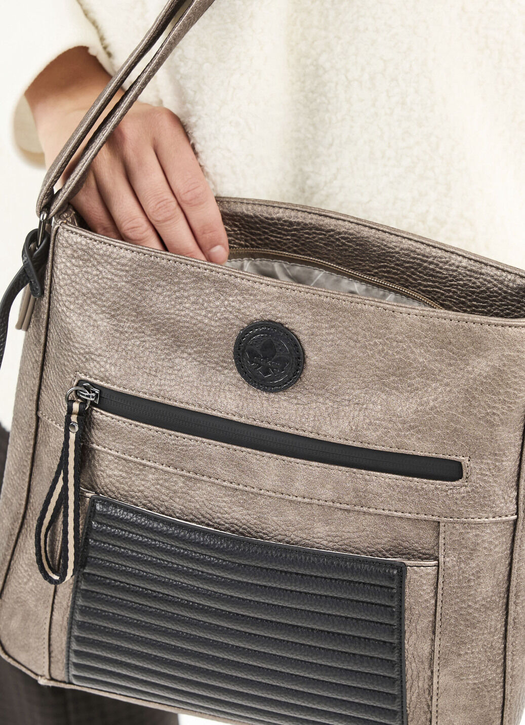 Rieker, Tasche, Damen, mit Magnetverschluss-Vorfach