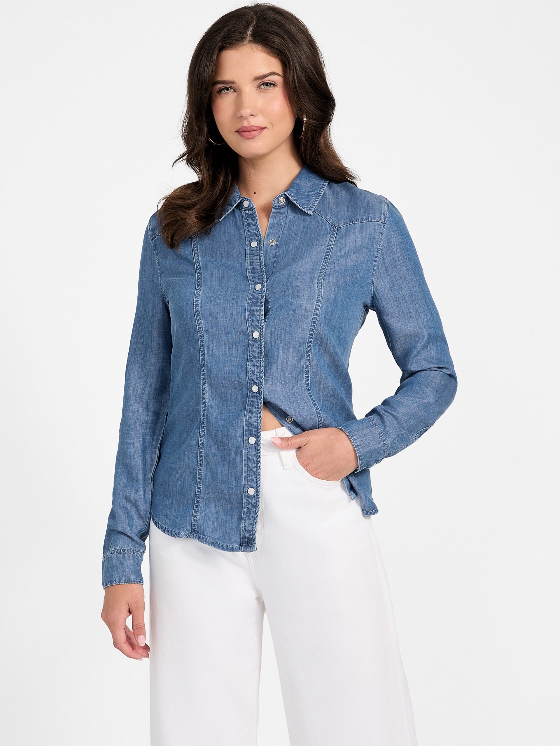 Camisa clássica de estilo western em jeans