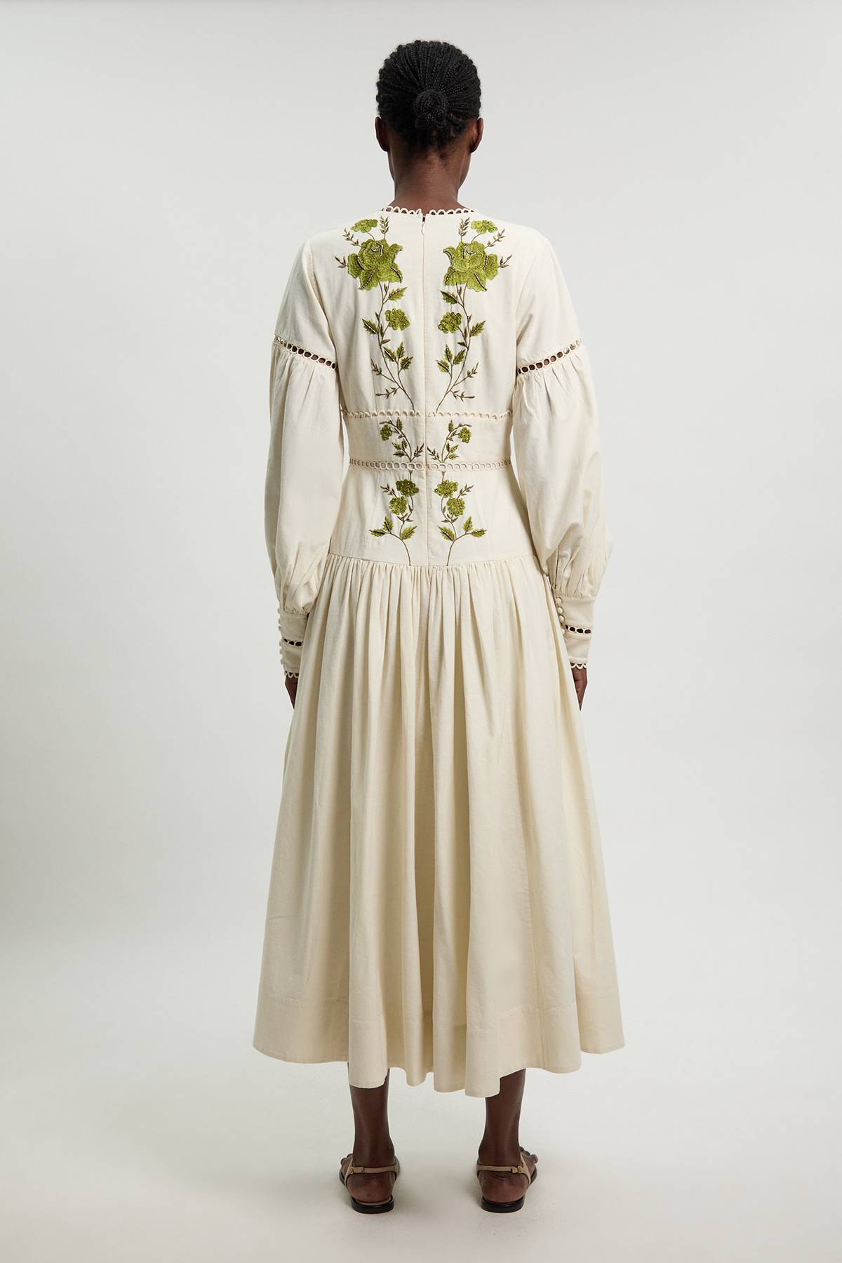 KarenMillen Robe Longue Maxi En Sergé De Coton Tissé Brodé De Roses À Manches Longues