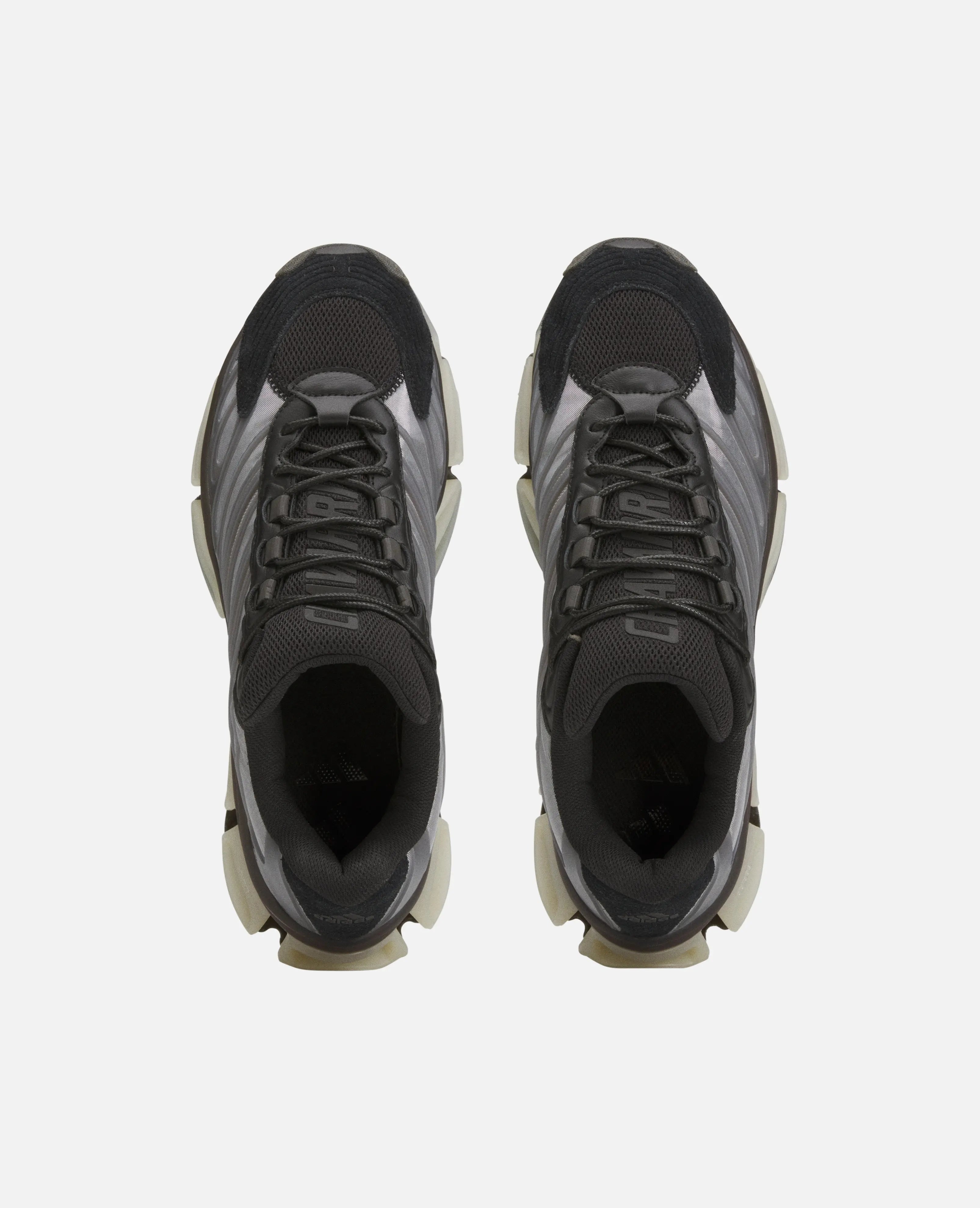 Adidas Chavarria Megaride (AG CBLACK/CBLACK/PUTGRE)