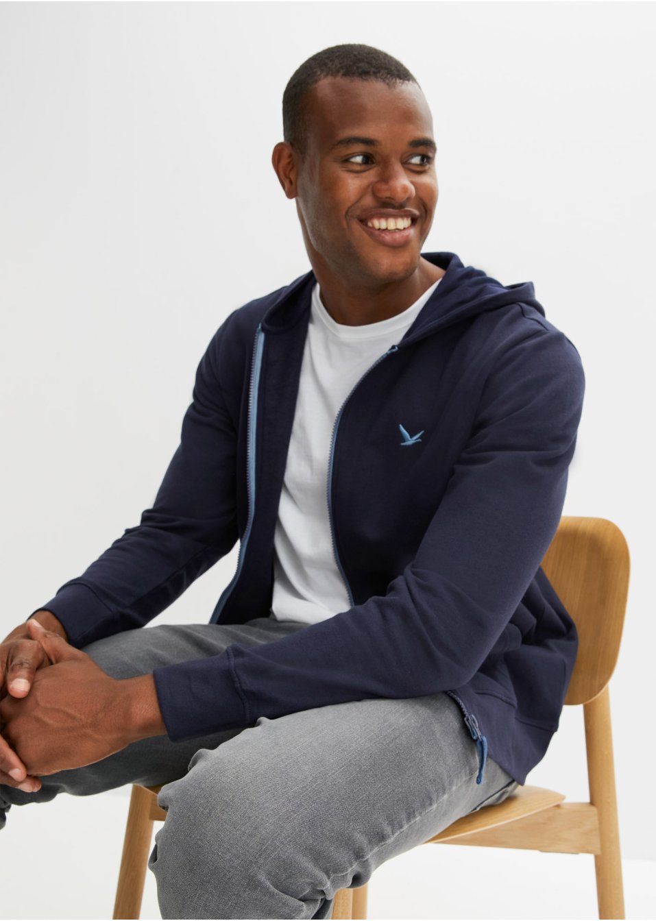 Gilet sweat à capuche avec polyester recyclé