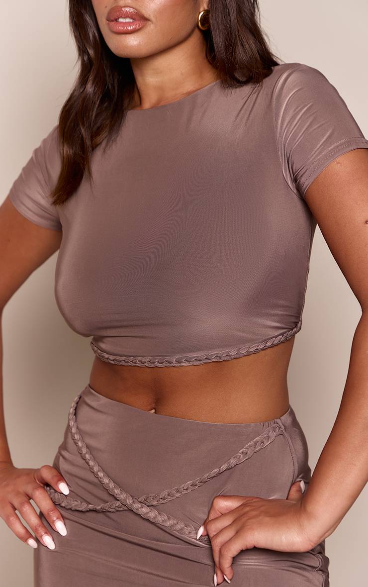 Moka Haut Court Moulant En Jersey Slinky À Détail Tressé Et Manches Courtes - Ensemble Coordonné