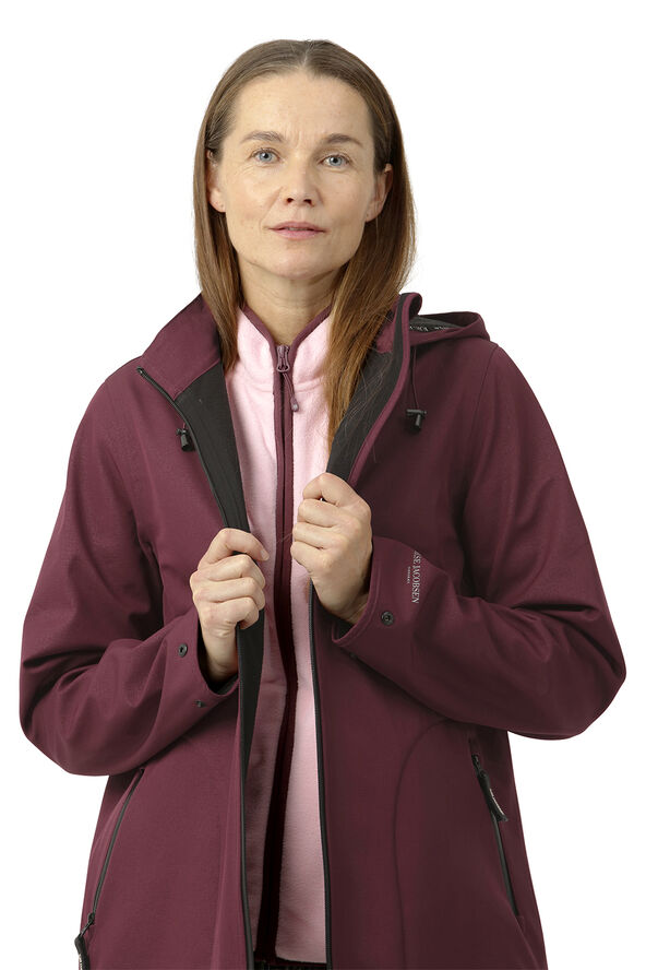 ILSE JACOBSEN RAIN135 Maroon banner
