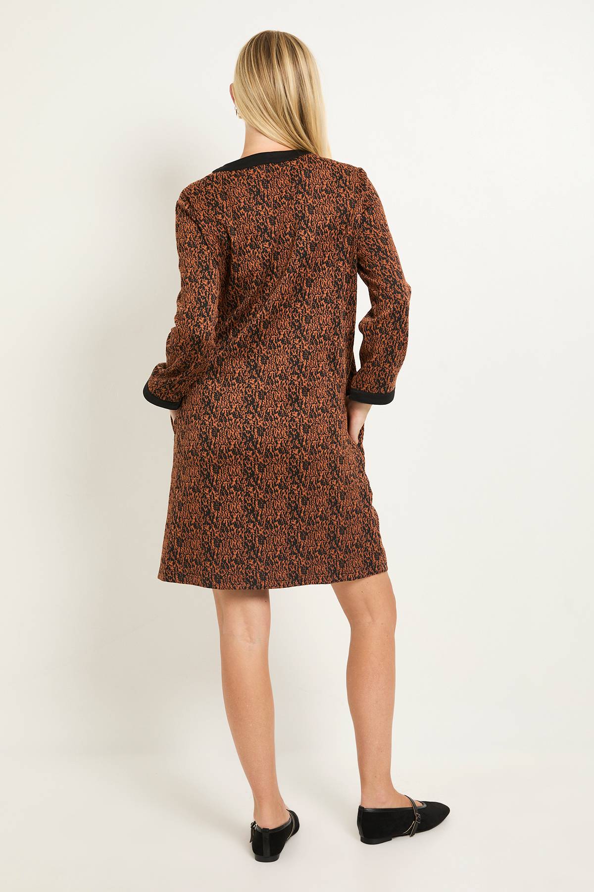 Wallis Robe Droite Contrastée En Ponte Jacquard Petite