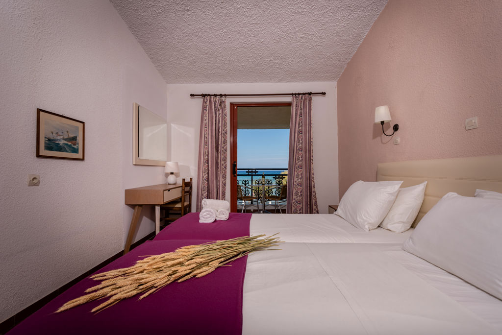 Iliessa Beach Hotel Logies en ontbijt - Hotel