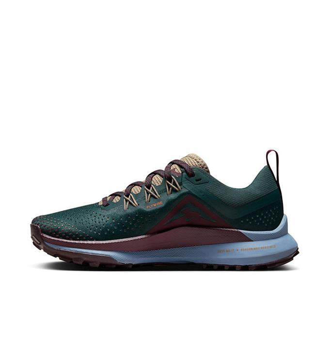 Nike Women Pegasus Trail 4 Trailschoenen