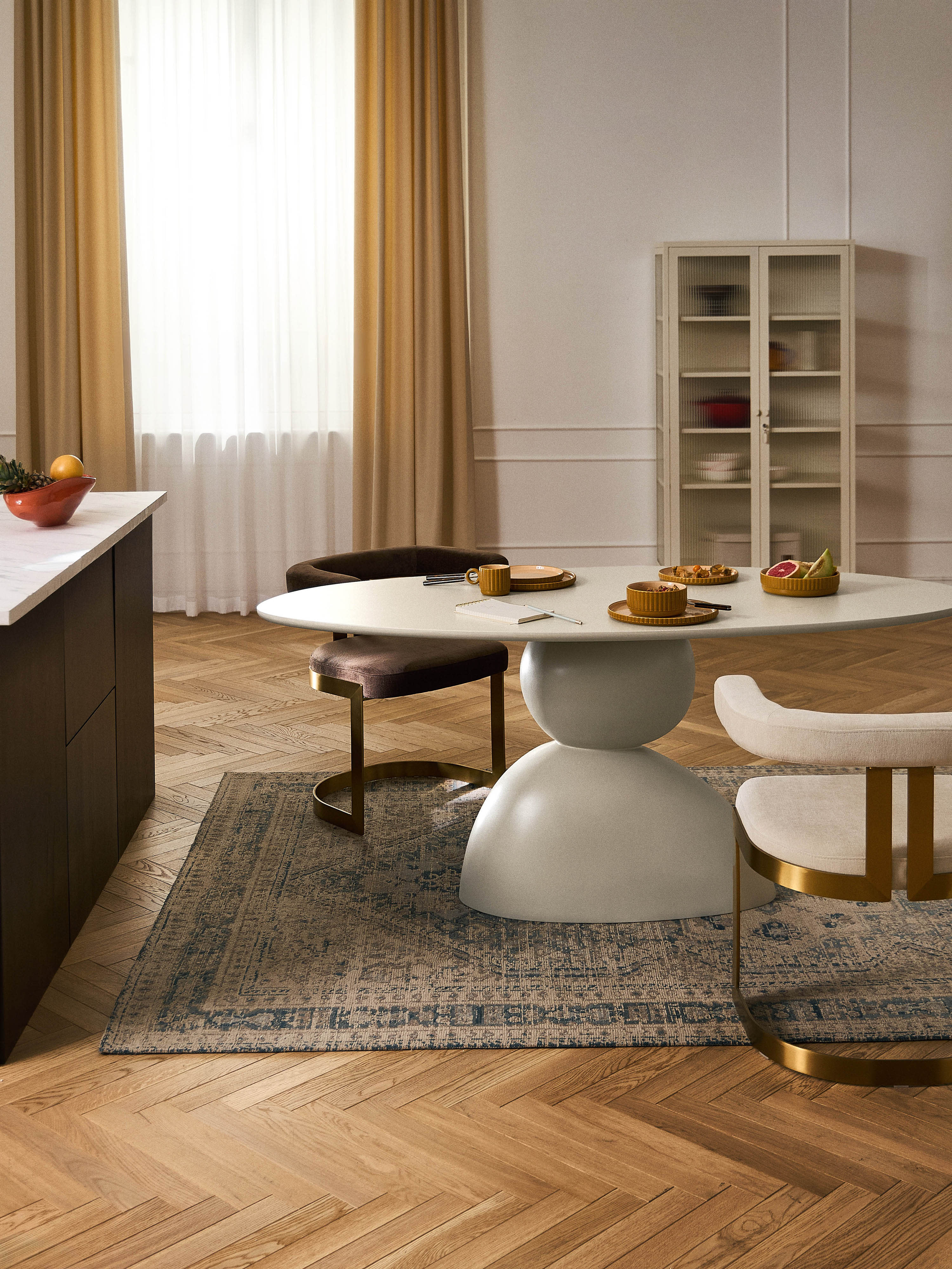Ovale eettafel Sahra, in verschillende formaten