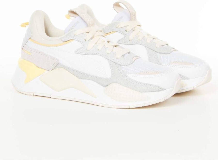 PUMA Rs-X Thrifted W De sneakers van de manier Vrouw Witte