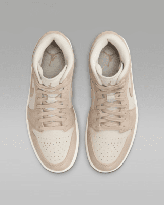 Air Jordan 1 Mid SE Women's Shoes