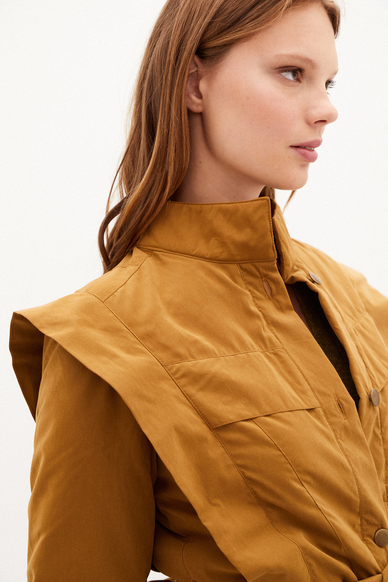 Andrea Chaqueta short impermeável Saharan - Bege