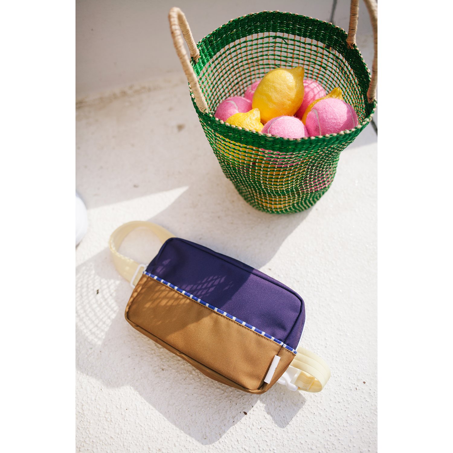 Sticky Lemon Better Together Colourblocking Fannypack Large skate ramp golden cup