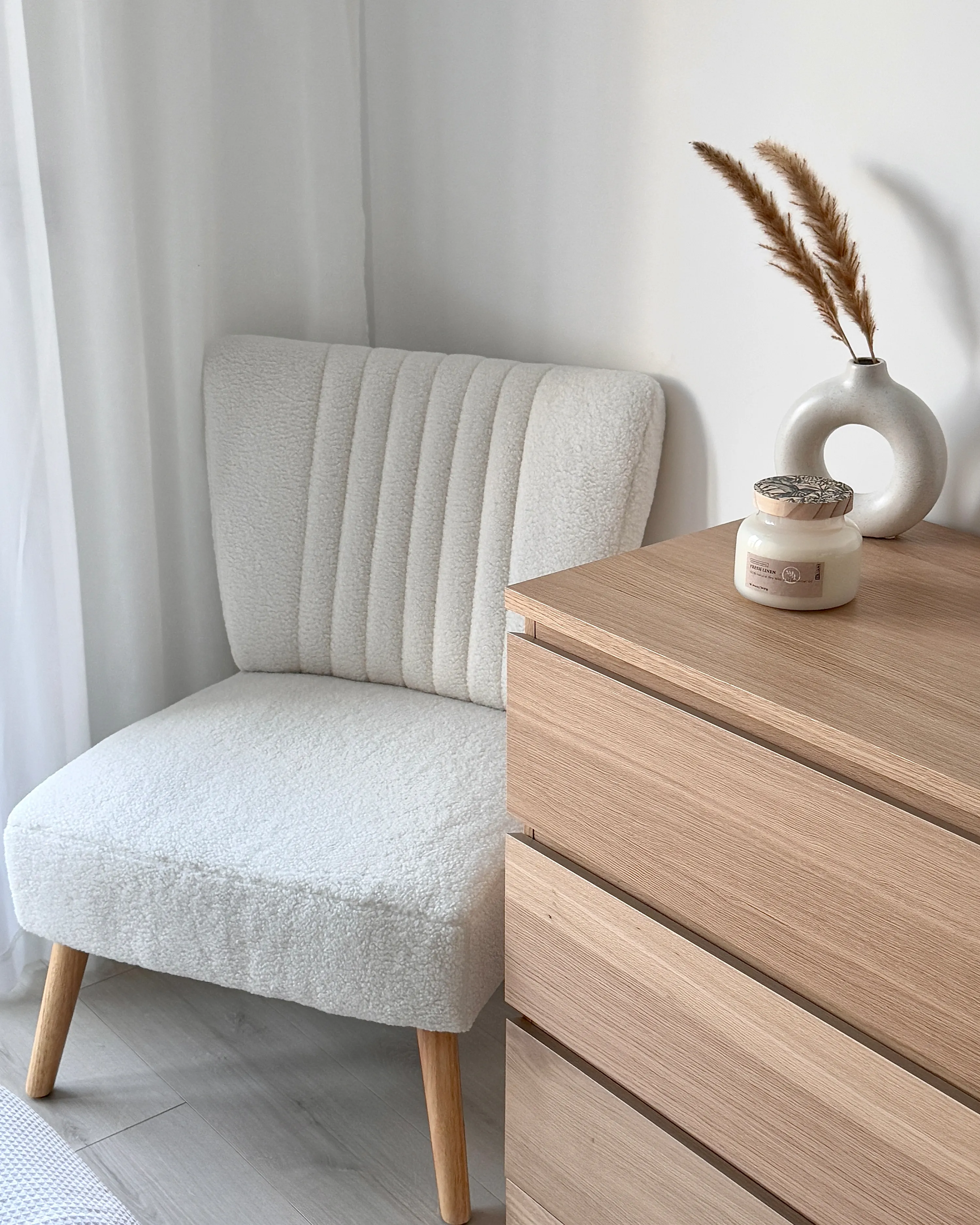 Fauteuil VAASA Bouclé Wit