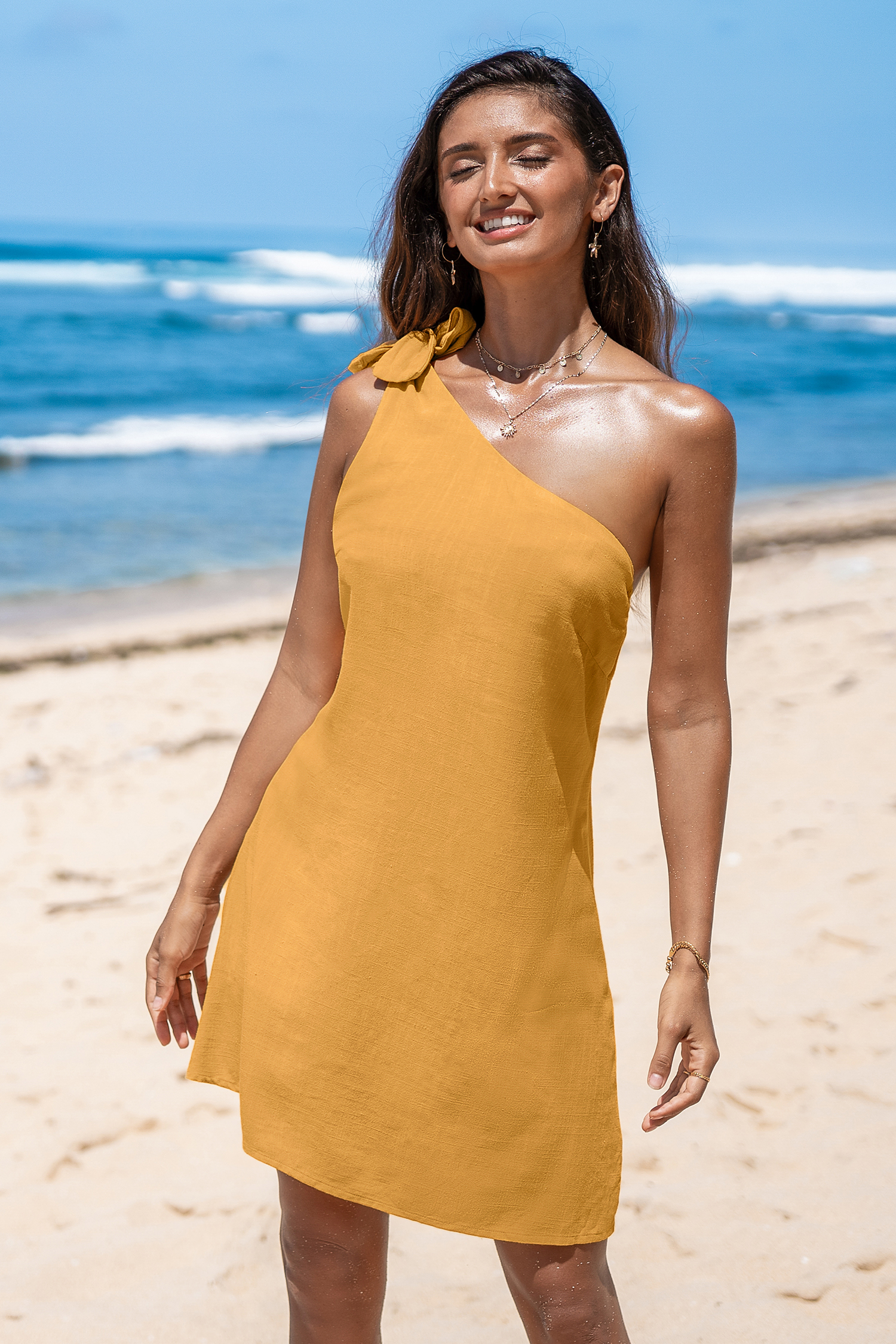 Robe mini à une épaule jaune
