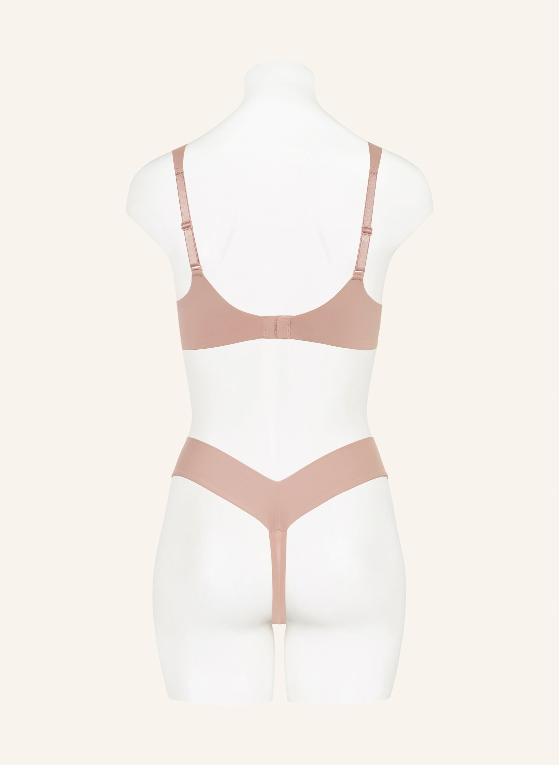 Triumph String BODY MAKE-UP ILLUSION