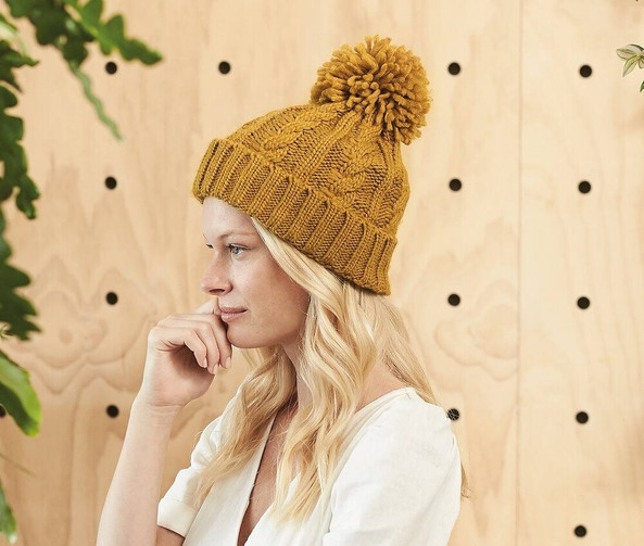 BEECHFIELD BF480 - Bonnet Douillet en Laine avec Pompon et Suprafleece