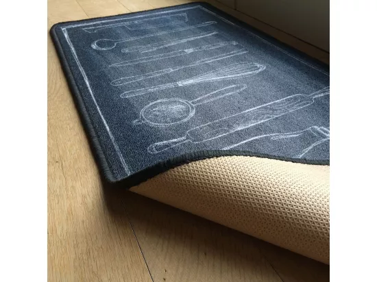 Tapis de cuisine noir motif couverts