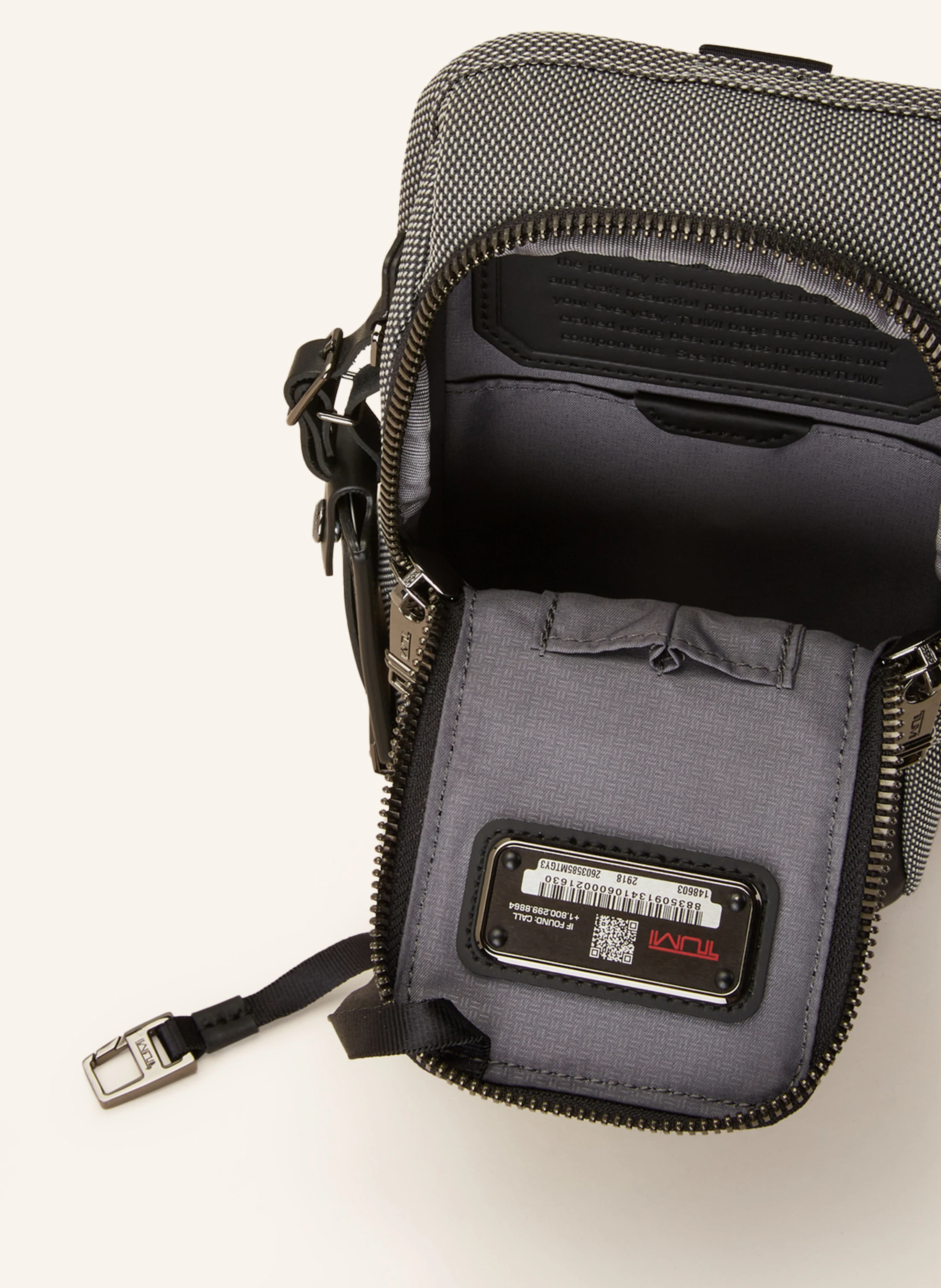 TUMI ALPHA Umhängetasche COMPACT SLING