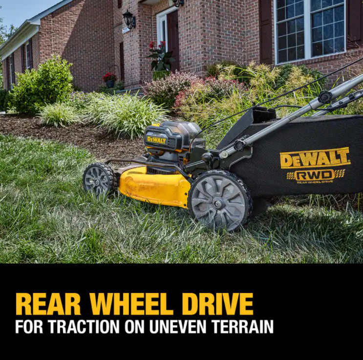 Cortador de grama elétrico sem fio DEWALT de 21 polegadas (53 cm), 20 volts, com duas baterias Flexvolt de 12 Ah e carregador.