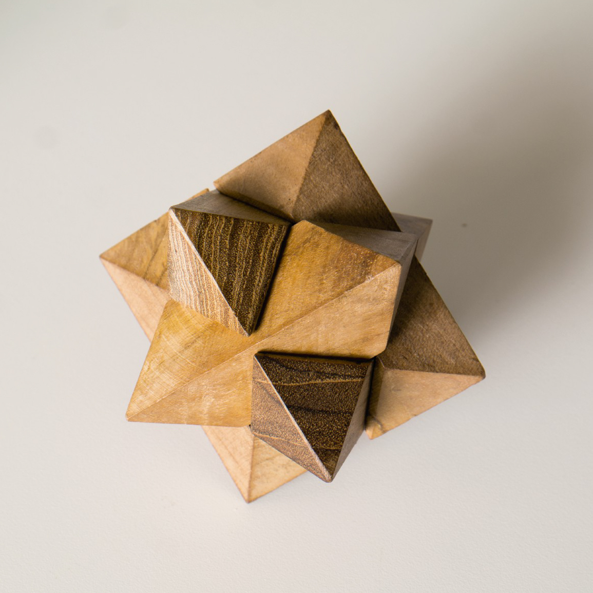 Puzzle 'Stern' aus Holz, braun, Ø 7 cm günstig bestellen