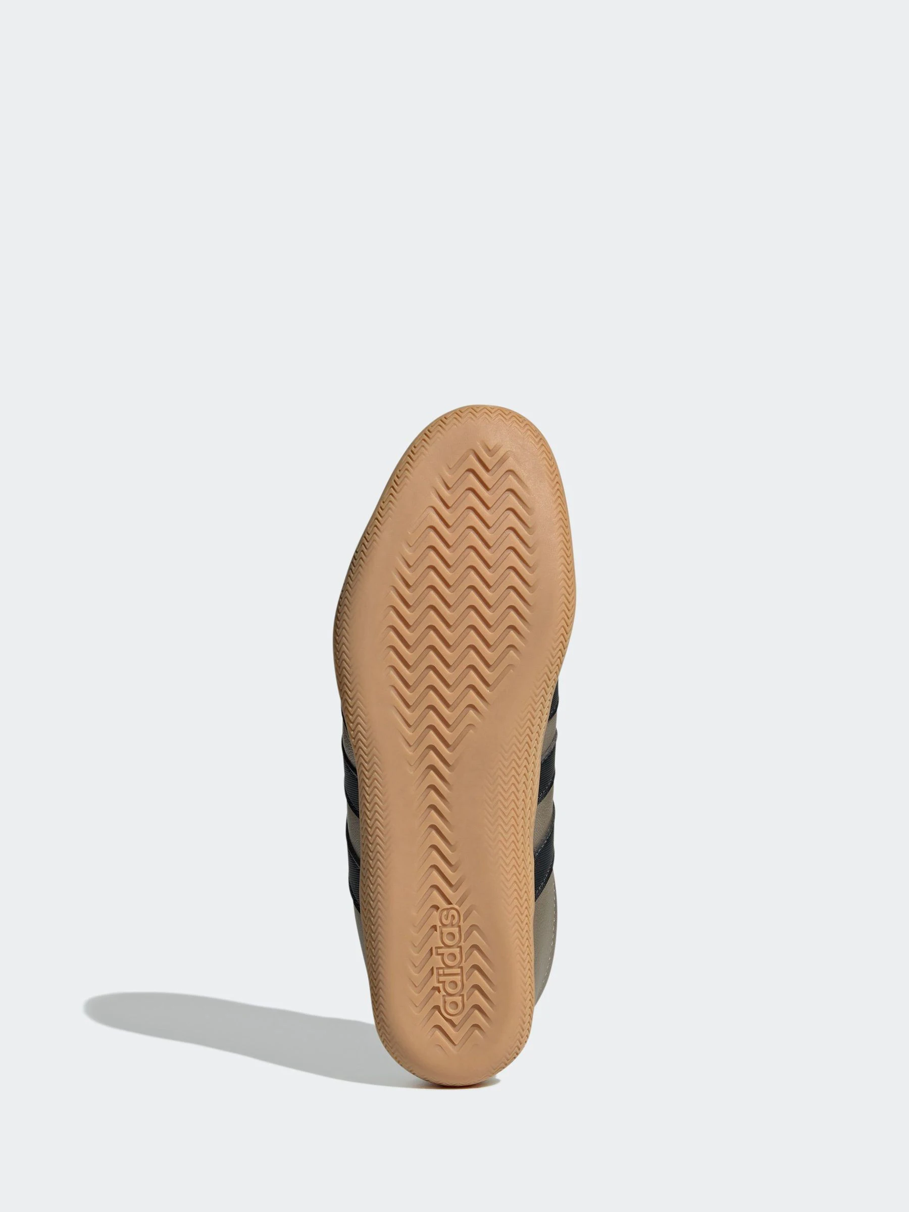 Bruin - adidas Grand Court Lo Trainers