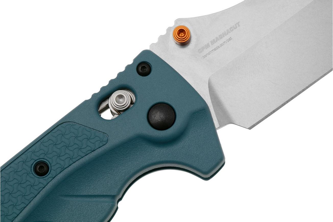 Benchmade Adira 18060 CPM MagnaCut, Depth Blue Grivory zakmes