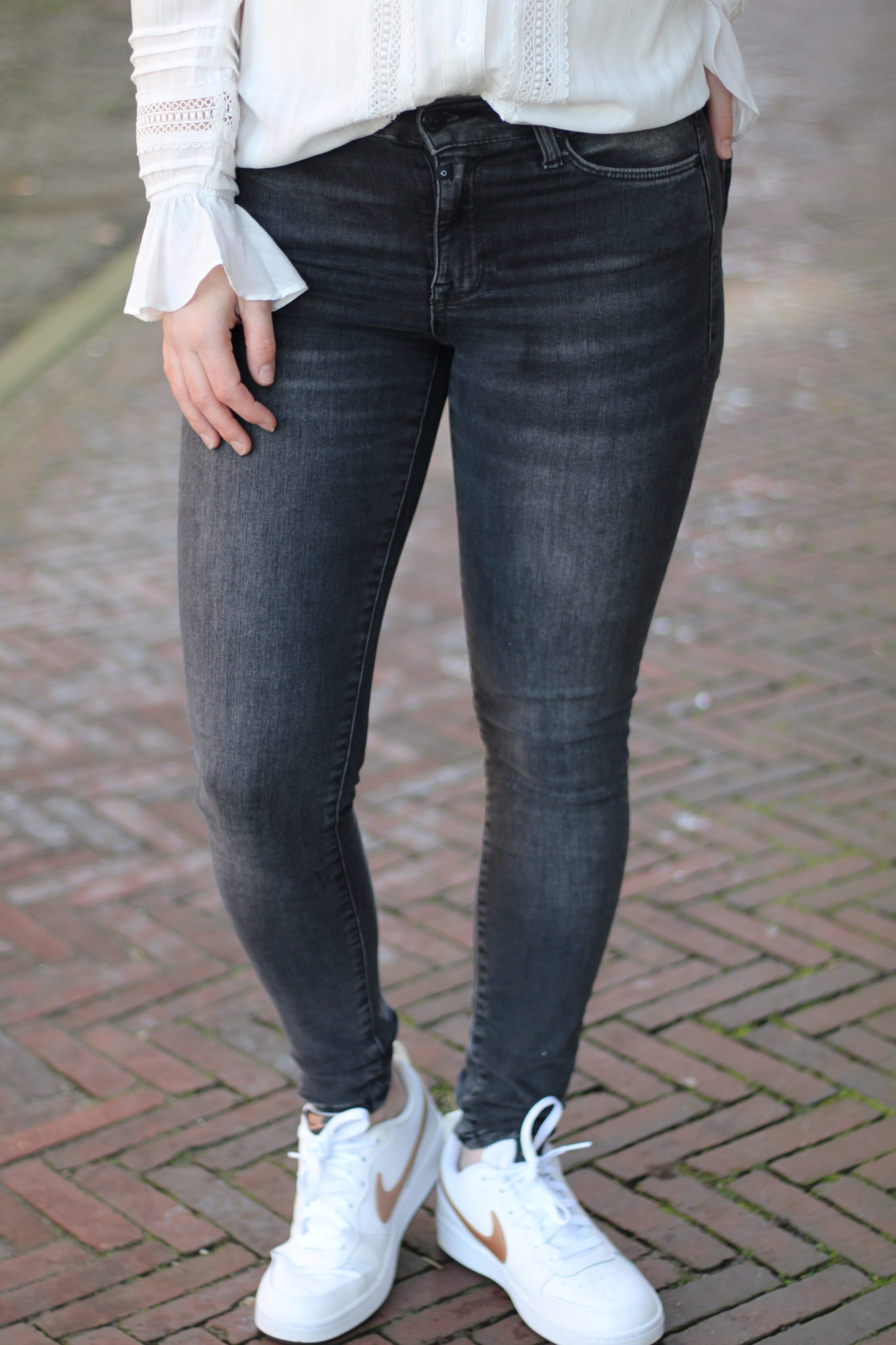 COJ Denim - Sophia Jeans - Random Grey