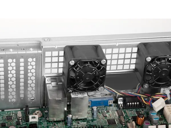 Chenbro RM24200 - Rack-monterbar - 2U - micro-ATX - ingen strømforsyning (PS/2) - USB