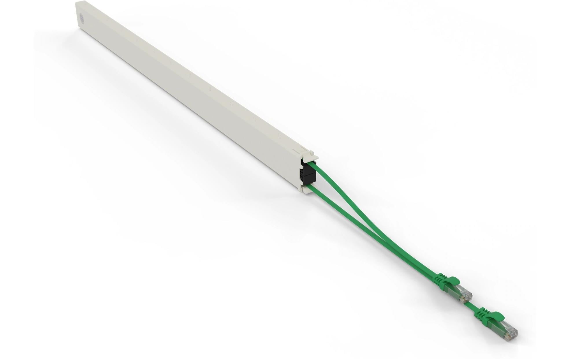 patchbox.one / Cassette / 46RU / Cat 6A, UTP, 2.5 m, GrünAll-in-One Lösung für Ordnung im Netzwerkschrank