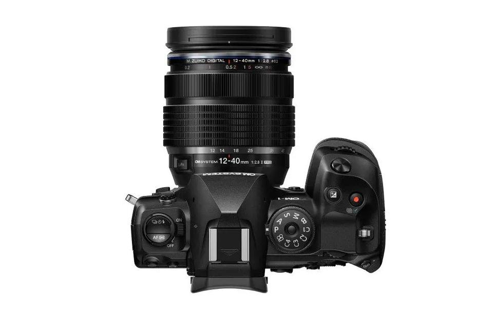 Fotokamera OM‑1 Mark II Kit 12-40mm Objektiv<br>Outdoor-Kamera mit KI-Motiverkennung-Autofokus
