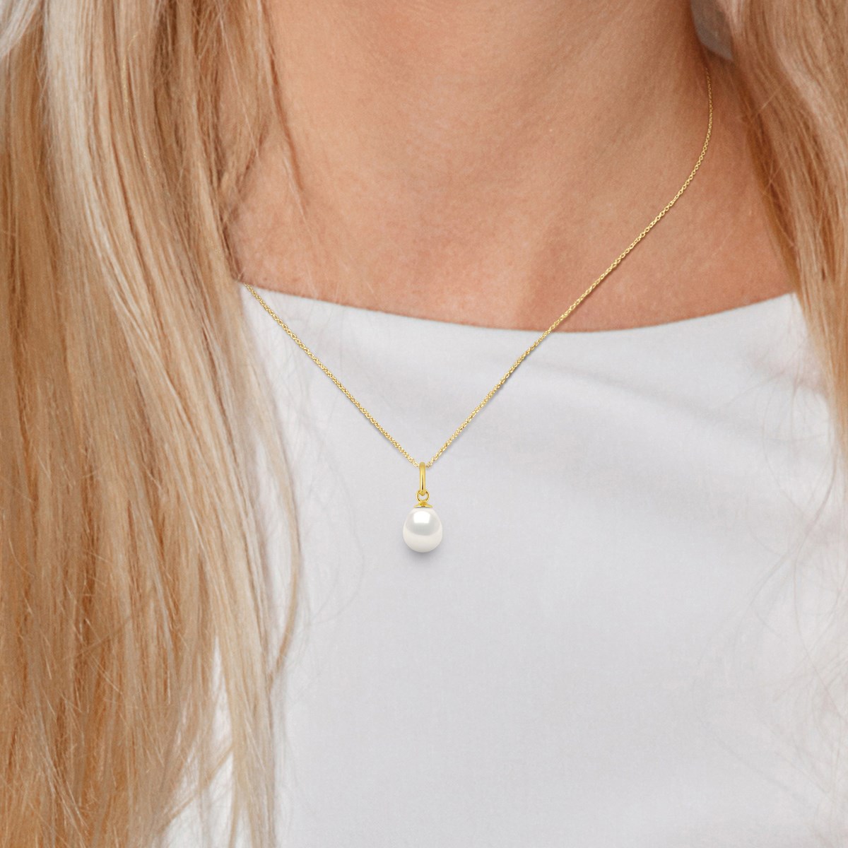 Pendentif Perle d'Eau Douce Poire 7-8 mm Blanche Or Jaune 18 Carats Livré avec Chaîne