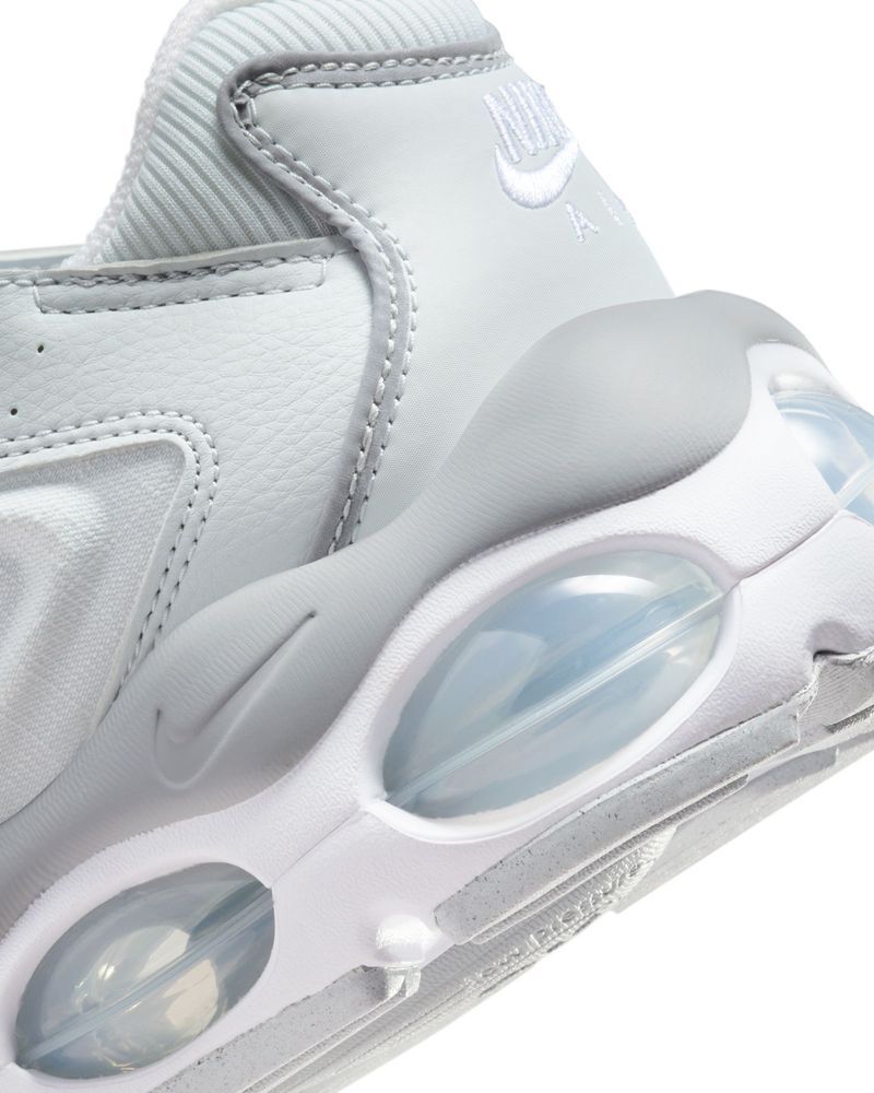 Chaussures Nike Air Max TW Gris pour homme